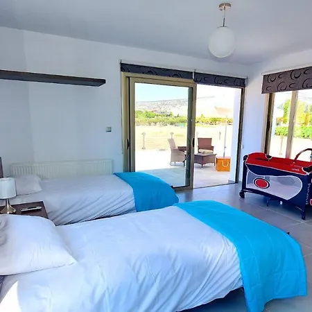 Modern Luxury With Private Pool Vilă Paphos
