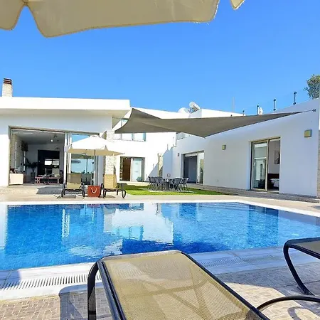 Вилла Modern Luxury With Private Pool *