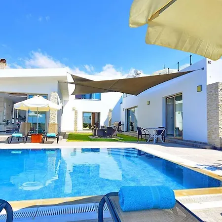 Вилла Modern Luxury With Private Pool
