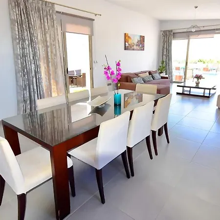Modern Luxury With Private Pool Вилла