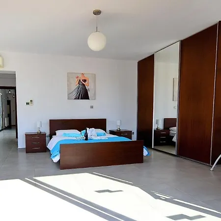 빌라 Modern Luxury With Private Pool 파포스